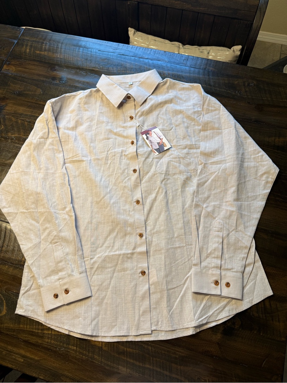 Cunlin Women’s Classic Long-Sleeve Button-Front Shirt - Light Tan